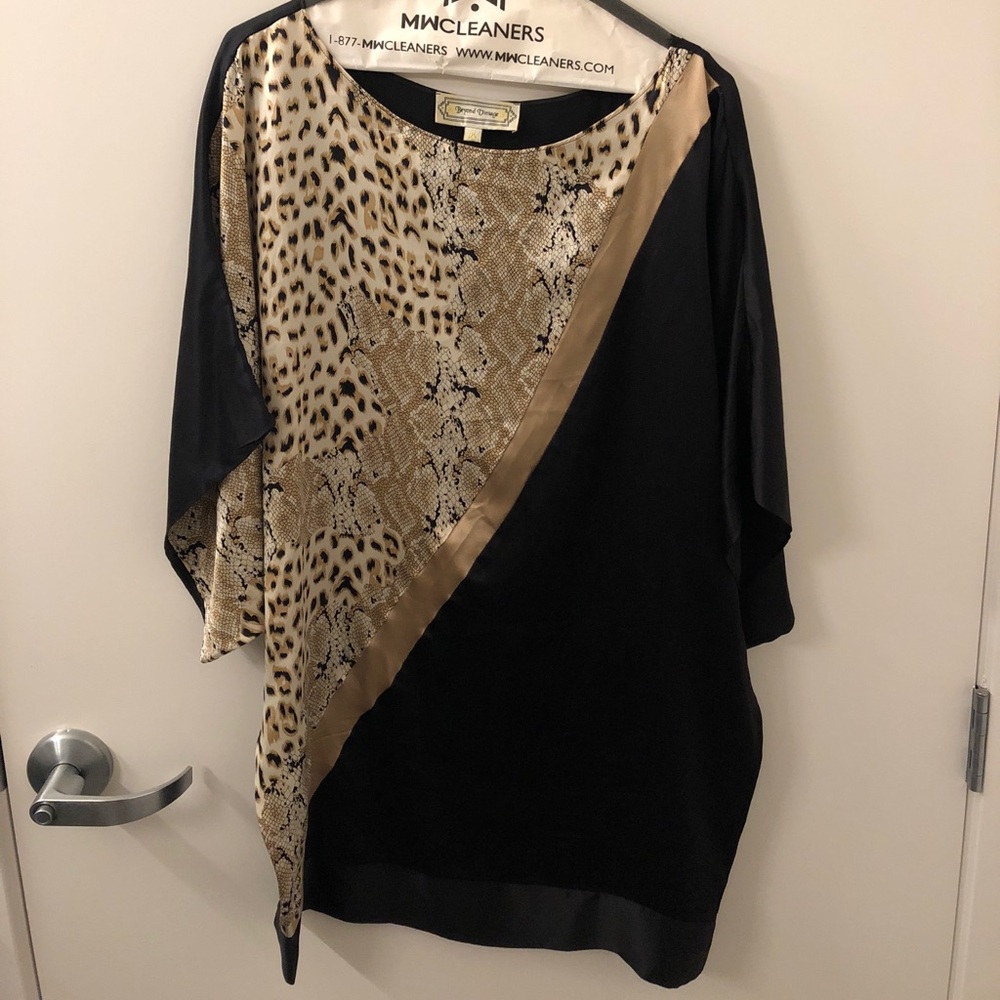 Leopard snakeskin gold and black dress